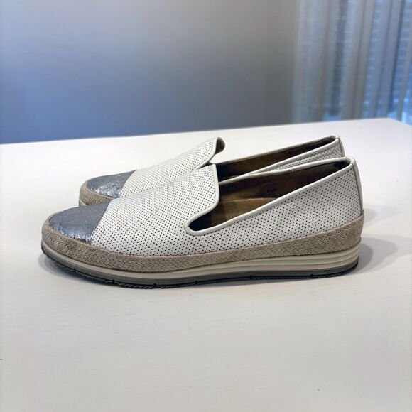 Vaneli Sport Qalila Women's White Leather Silver‎ Slip-On Shoes Size 8.5 M - Picture 6 of 10